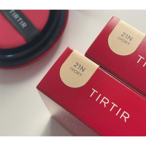 کوشن قرمز تیر تیر TIRTIR Mask Fit Cushion RED 4 700x700 1