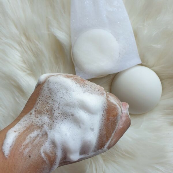 ماسک صابونی پیله ابریشم SKIN1004 - Image 5