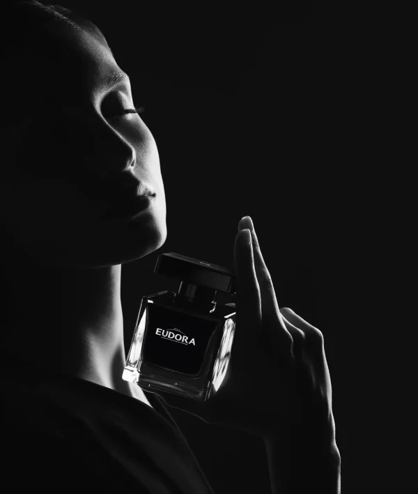 ادکلن لیویا (Livia) ادورامکس